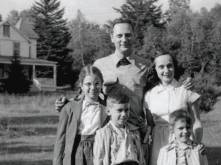 Warren Real Estate Company Information